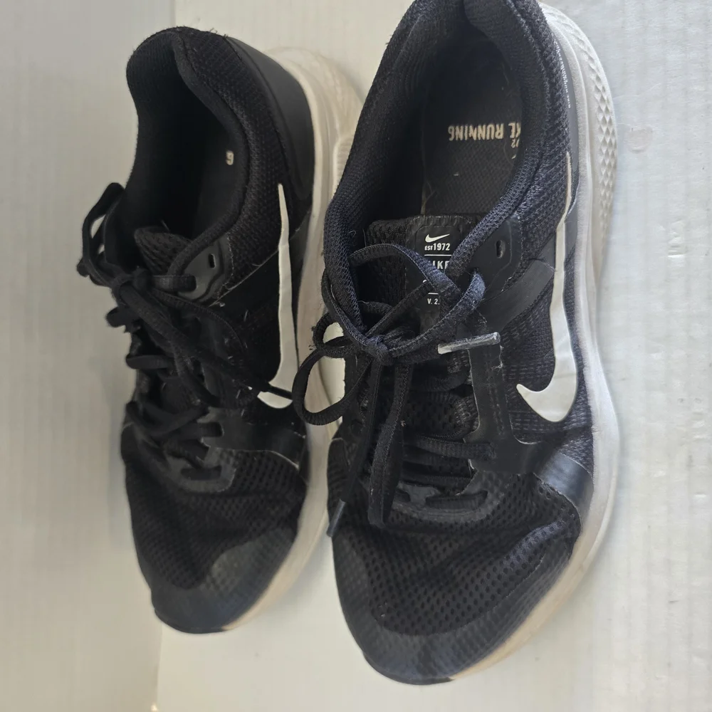 Black‎ Athletic Shoes